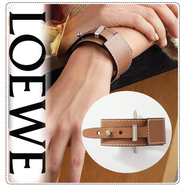 LOEWE ロエベ 偽物 上質レザーのGateバングル キャメル 20091006